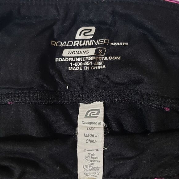 Road Runner Sports size small running capris with pink space dye accents - Picture 3 of 3